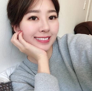 【超精品泄密】宝岛超高颜值新闻传媒大学美女私密被曝光【31V/1.33G】