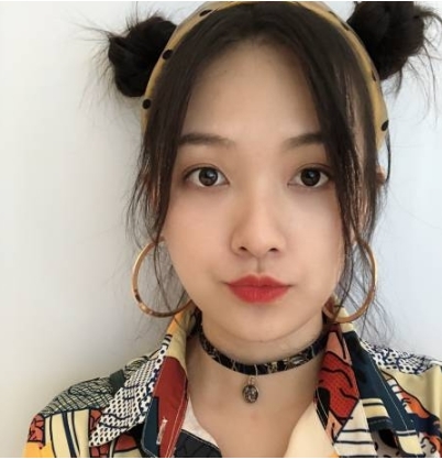 高颜值清纯E杯学生妹《石高慧》流出视频+