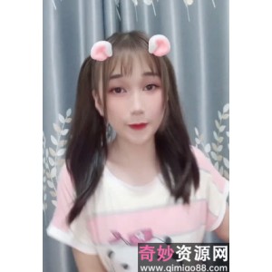 可爱萌妹主播《小馒头》直播间舞蹈视频