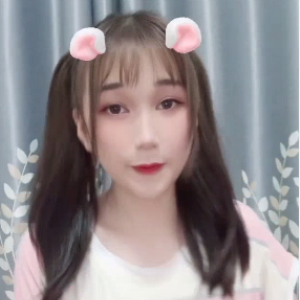 可爱萌妹主播《小馒头》直播间舞蹈视频