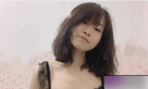 无锡清纯美女《田筱惠》与男友们的生活视频