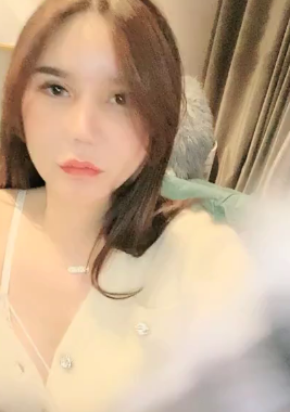 极品人造网红名媛《黛爷》助理录像作品合集