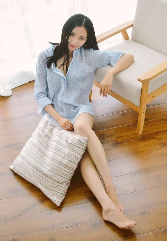 虎牙极品女神主播八月未央珍藏大合集