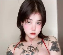 某推纹身小狗狗-超反差itsmukkk_