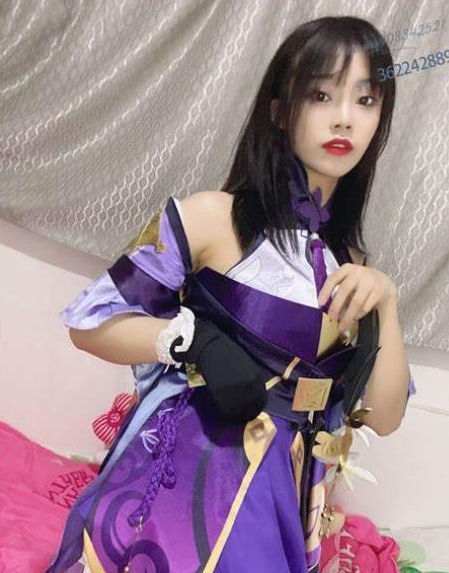 虎牙超级人气超高颜值超级清纯可爱表像真正的童颜巨R【反差婊】巨R罗莉（六碗鱼子酱）最新有尺度合集[2.3GB]