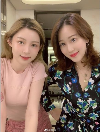 抖音百万网红（痞幼）有尺度私拍写真