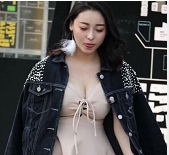 久妖土豪包养极品爆R英语老师三里屯兼职模特打粑粑