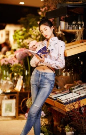 网络P站高颜值女孩优优珍贵合集