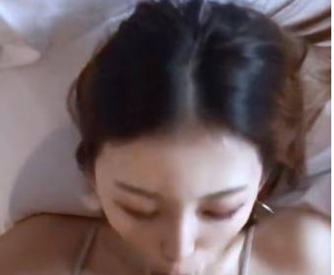 这是不是就是所谓的颜值天花板妹妹