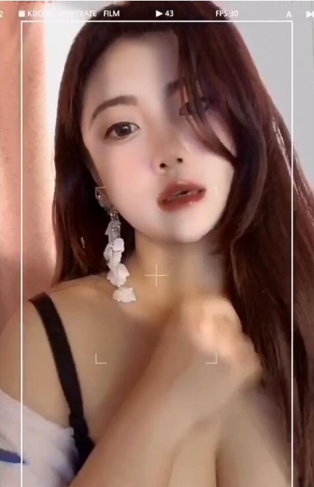 虎牙人气王极品美女主播浮力姬（金鑫蔓笙）最新散播完整合集【11P_21V_1.98G】【百度内部盘】