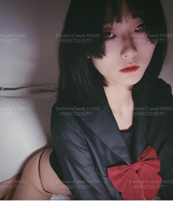 某推超高人气高颜值东方女神极品网红浮力姬《Candy》最新散播Tt完整合集【43三人游-23v-457mb】百度云