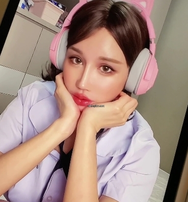 人气网红辛尤里付费视频