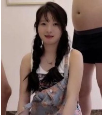 清纯女星琳琳与男优合作的扣扣传媒作品