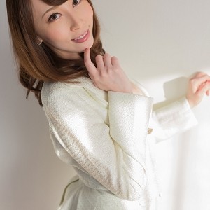 美足达人展示精湛技术，带来精彩火爆的31V/20GAyaKisaki视频