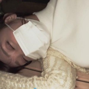 超绝身材的勇敢小妹子：岛国剧情杀