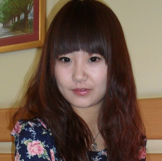 国模彭彭补档,2011年拍摄,113张照片,12个视频,305M大小,百度盘下载