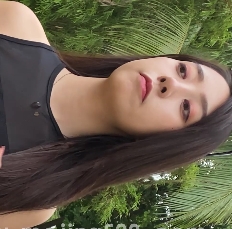 美女穿白色热裤,长腿胖臀性感撩人视频
