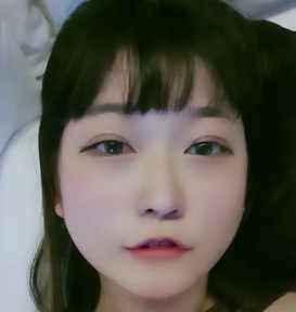 韩国超精选女神男友自拍展示蜜桃臀26P