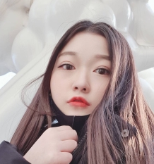 韩国超精选女神男友自拍展示蜜桃臀26P