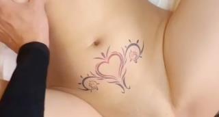 唐伯虎校园视频曝光，1V-378M，纹身标志，19岁学妹，身材极好