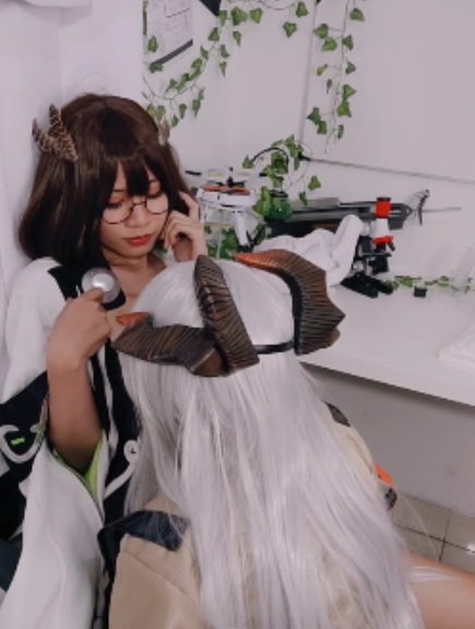 《明日方舟cos铝铜视频9v+593M百度盘转载搬运》