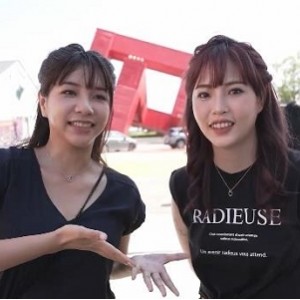 《吴梦梦双F杯R棒大战旅游作品，高雄景点，用嘴进入，下载观看》