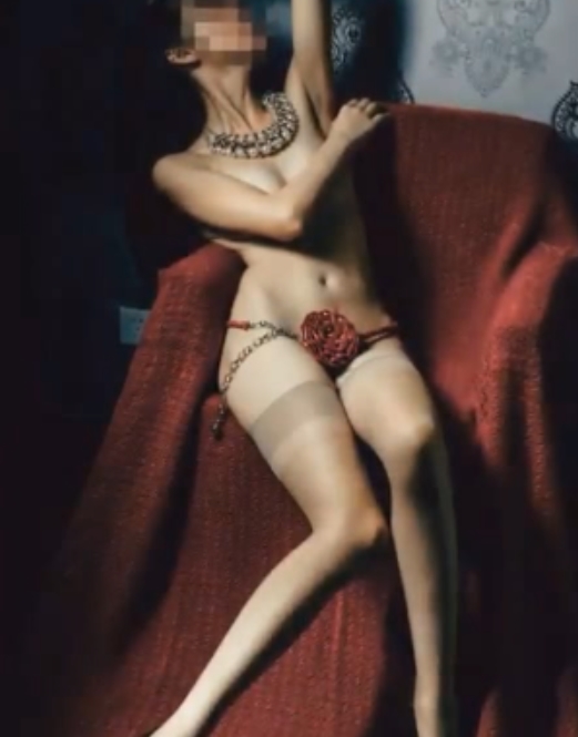 最美汤不热精选：175长腿网红HeelSEXY私拍合集1V、1.5G