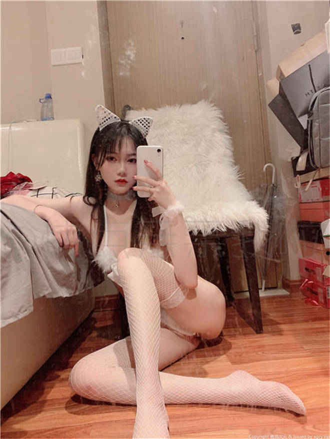 高颜值COSER魔法秋秋,微博粉丝身材国内星探推特,期待未来表现