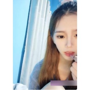 学妹小娜娜自娱自乐的3部作品