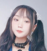 有趣的服装:18光“阴”嫩妹的短裙和项圈