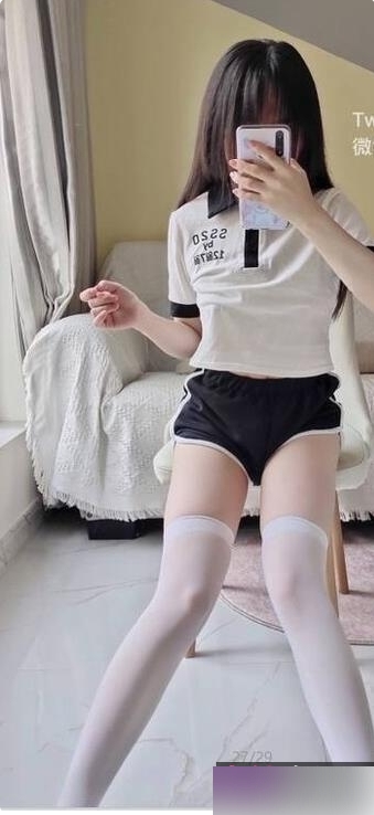 超乖瑶瑶的推特体C服作品