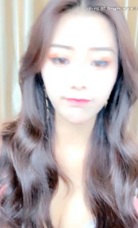 雪妮维雅妮：熊猫TV收藏达34，百度搜索热度飙升