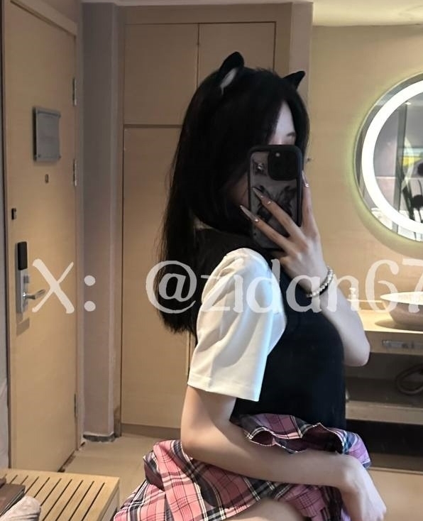 光“阴”反差女神紫蛋16v2.8g视频集,新增6v版本,收藏369、百度、ED2K平台热议