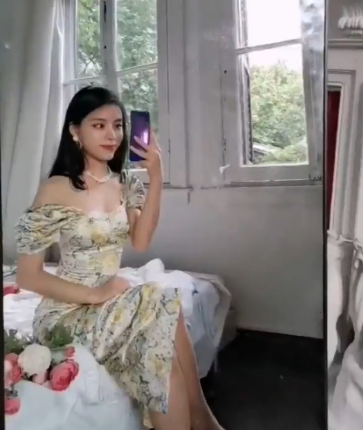 “独家推特珍藏！riri617合集98p28v，132M视频大放送！”