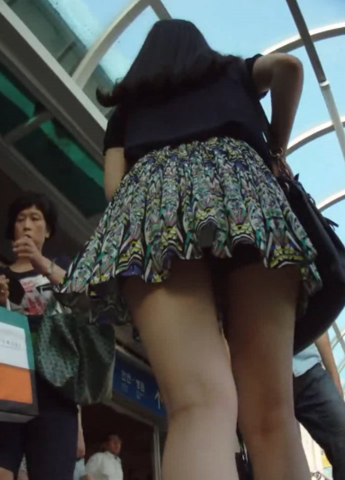 “吴佩慈网络收集CD视频小合集，44V3.32G度盘，解压密码：wangbing2048”