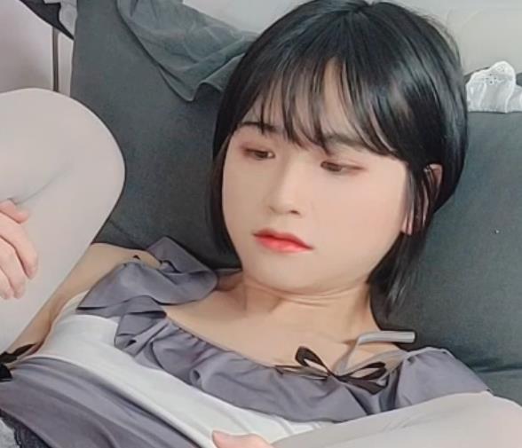 韩国TS主播LuaOnlyFans视频合集，颜值审美攻守兼备，34个视频总大小4.9G