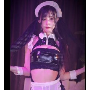 余多多：御姐女仆舞蹈视频火爆推荐，观看下载不容错过！