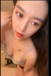 气质美女，反差婊：展现不同风格的女性魅力