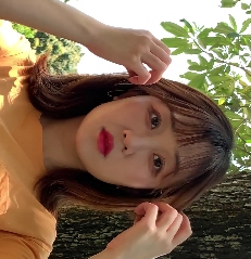 白色紧身翘臀吊带裤美女视频（1V8.88G）