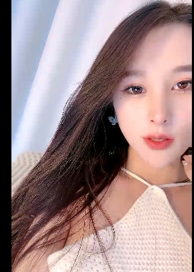 尤物气质网红女神1V+四人游702MB百度盘资源