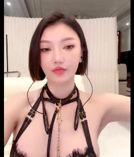 小巫婆韩世雅福利合集,高质量视频,颜值身材在线下载观看