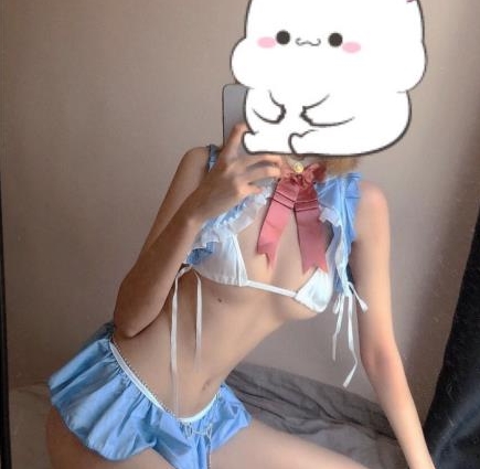 0819的社保合集视频不仅展示了她精选的身材和优雅的气质,还展现了她的舞蹈技巧和表演才华。社保姬优质身材Lyo0819社保合集,让人目不转睛,心驰神往。