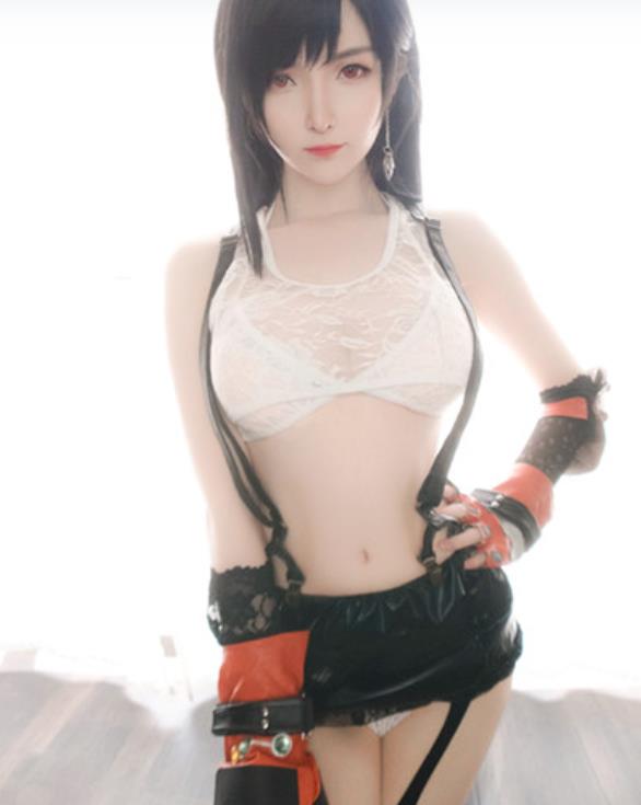 魔法秋秋：网红少女资源合集，14.4G国庆回归新作