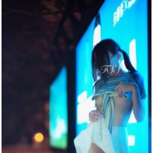 女神FSS冯珊珊稀缺散播合集：墙内开花墙外香，高难度互动日常生活展示