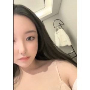 璀璨北极星：晰月27V+12.6G女主播，星星会发光，放飞自我
