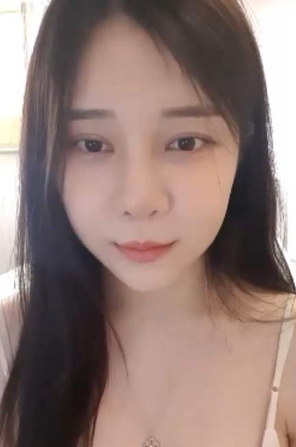 韩国高颜值主播kbjpupu28/yy282/hee941027102V14G视频百度云下载,解压密码cunhua,精彩不容错过!