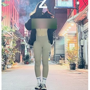 媚黑：沉迷黑人大物件的女教师，视频展示精美细致