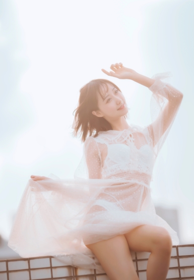 木棉棉OwO天台生活39P-241M视频集锦