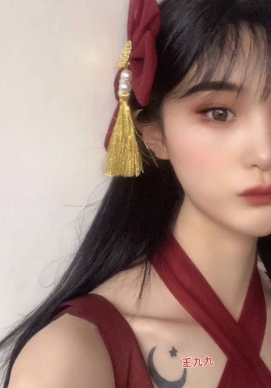 月亮上的小女孩私房视频309P20V285M，百度云下载永久有效，失效会补