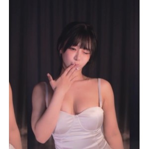 独家福利韩国美女主播韩璐热舞小合集，12v+2.2g视频大放送！30天有效
